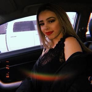 Meet your Posher, Hailey